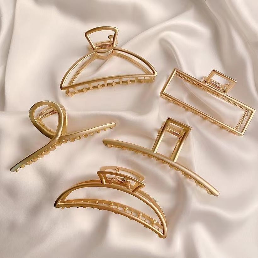 Vintage Fashion Ai - New Geometric Metal Hair Clips Elegant