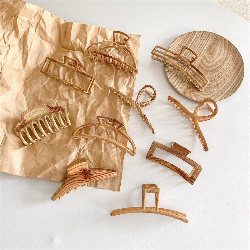 Vintage Fashion Ai - Vintage Mutiple Wood Grain Hair Claws