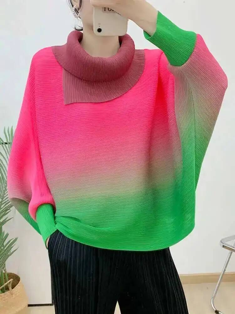 Pleated T-shirt Gradient For W - Vintage Fashion Build ulasan dan harga