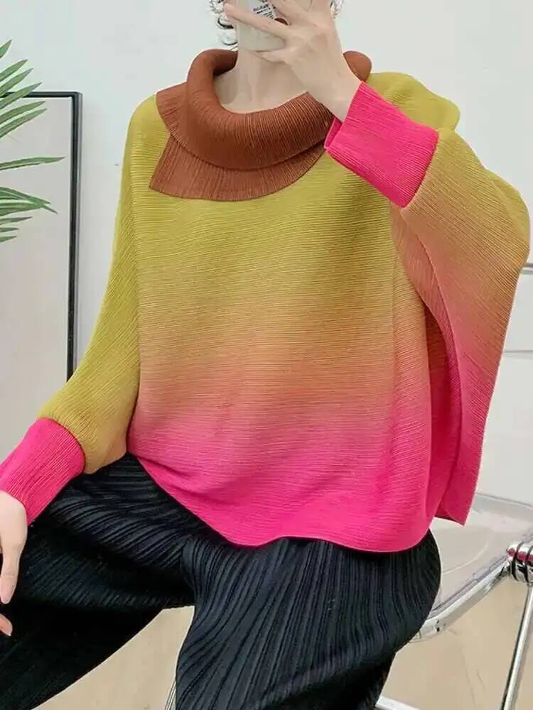 Pleated T-shirt Gradient For W - Vintage Fashion Build ulasan dan harga