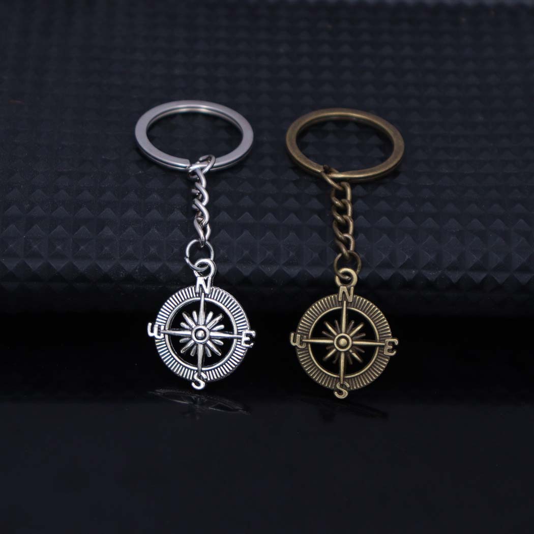 Nautical vintage ship wheel an - Vintage Fashion Wheel ulasan dan harga