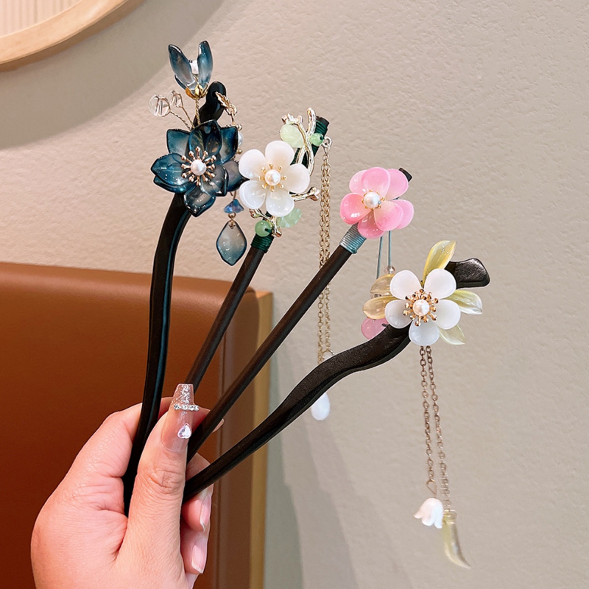 Exquisite Flower Tassel Wooden - Vintage Fashion Ai ulasan dan harga