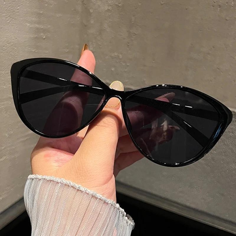 1Pc Retro Frame Cat Eye Sungla - Vintage Fashion Streetwear ulasan dan harga